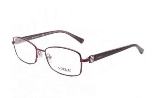 Vogue 3961-B